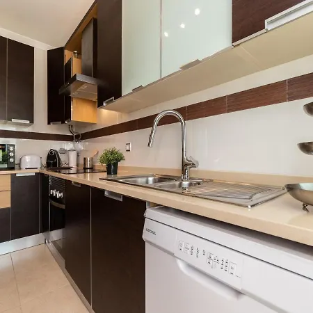 Akisol Olhos De Agua Lyrical